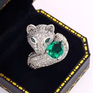 Panthere Green Crystal Silver Ring